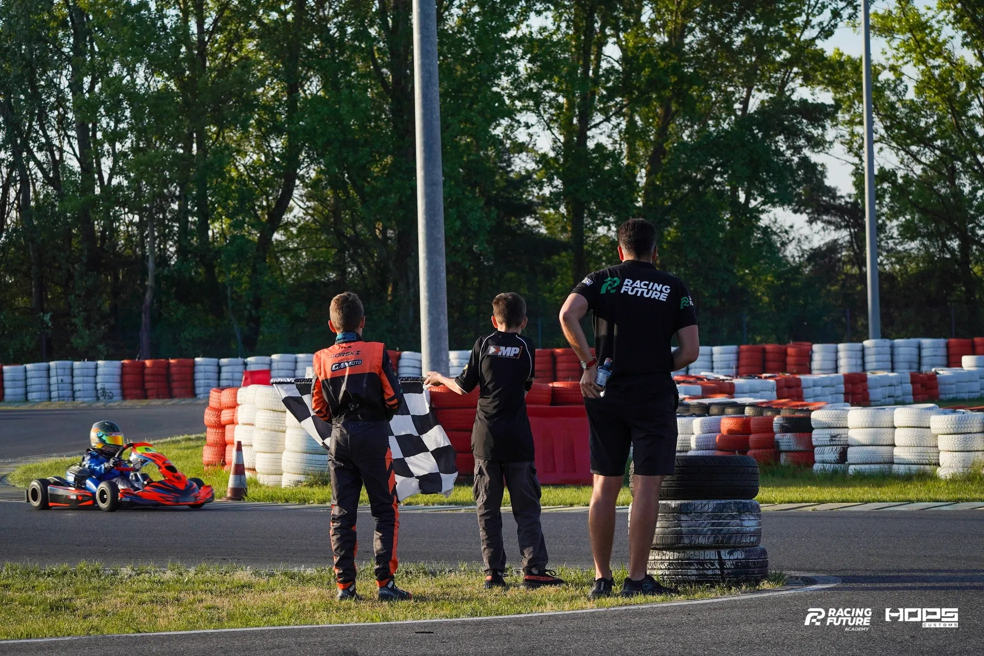 Motorsport to pasja, podróże, sesje coachingowe 
i wyjątkowe chwile.